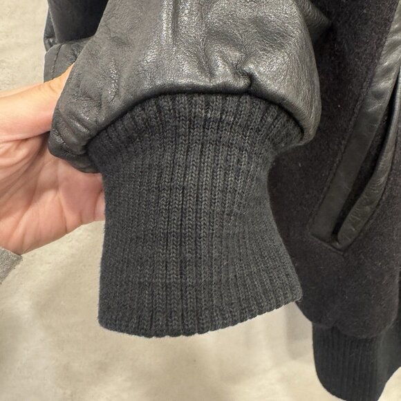 Vintage Bomber Jacket Heavy Duty Leather Knights Made In Canada Size S - Picture 9 of 12